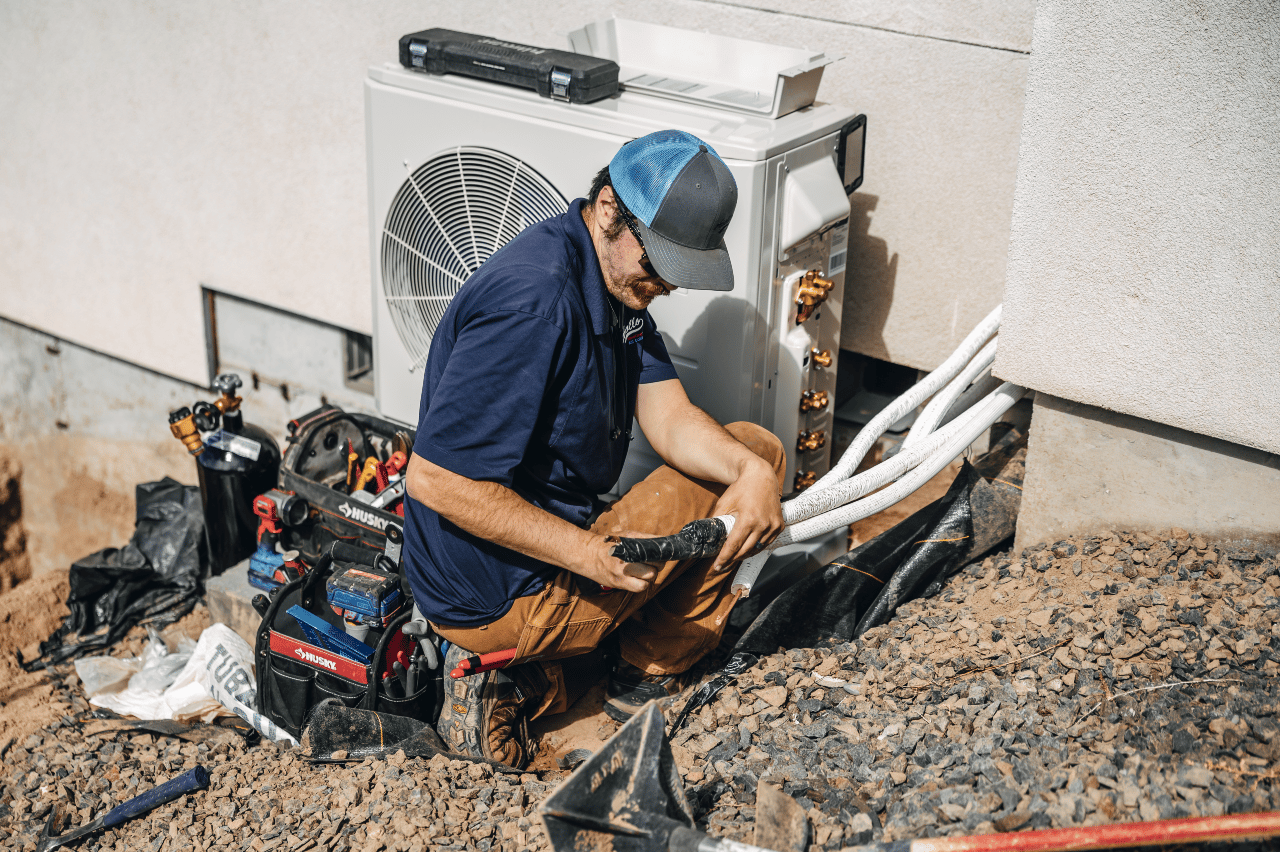 difference between hvac and furnace